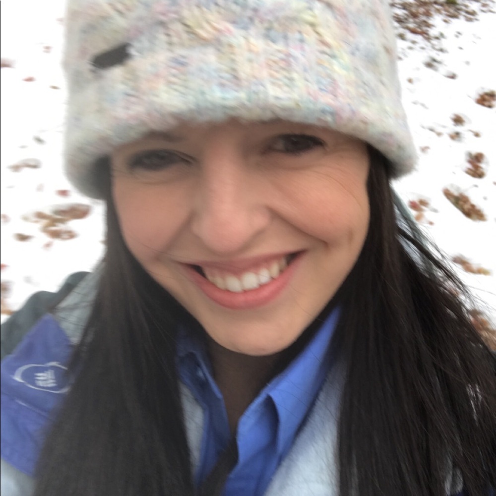 Meet your Posher, Dana